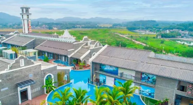Nirvana Hotel & Resort, Rezerwuj Ośrodek wypoczynkowy Hotele w Jiangmen z parkingiem, Parking