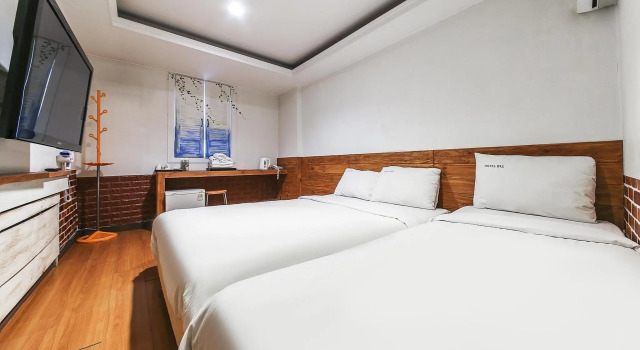 Двухместный номер Deluxe Hotel Biz Jongno 