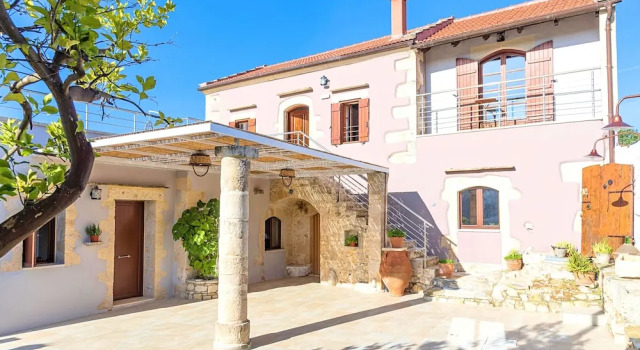 Cretan Lux Villa Heated Pool