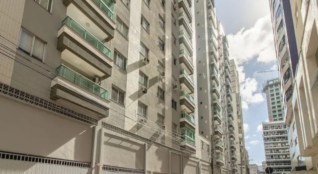 3BR Apt w/ Balcony 100m From Beach Evz0601, Забронировать Апартаменты/квартира Балнеариу-Камбориу Санта-Катарина, рядом с Amores Beach