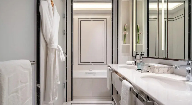 Номер Deluxe Shangri-La Hongqiao Airport,Shanghai