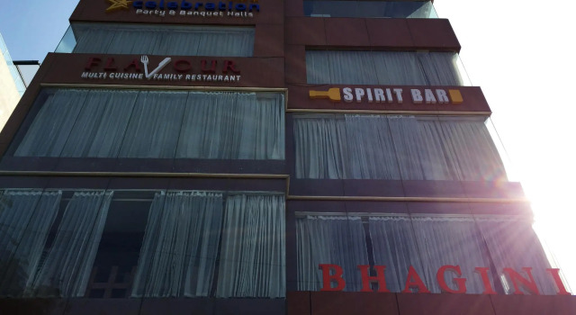 OYO 3453 Bhagini Residency, Varaa Hotelli Hotellit Bangalore pysäköinnillä, Pysäköinti