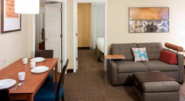 Двухместный люкс с 2 комнатами TownePlace Suites Dallas Las Colinas