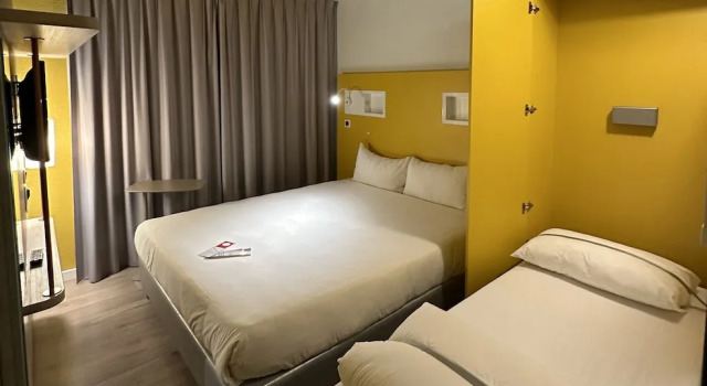 Номер Standard ibis budget Cahors