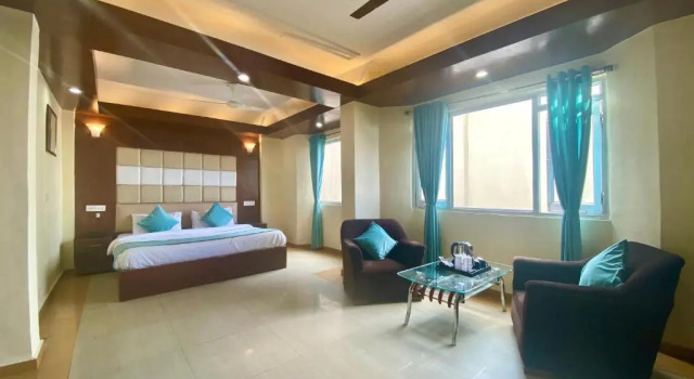Номер Superior Riversun Hotel Mall Road