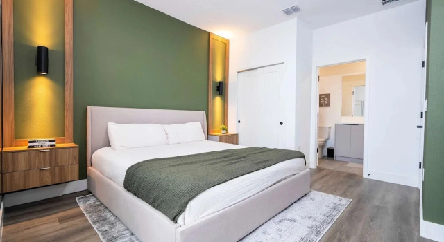Коттедж Contemporary 4BR Getaway Minutes From Disney