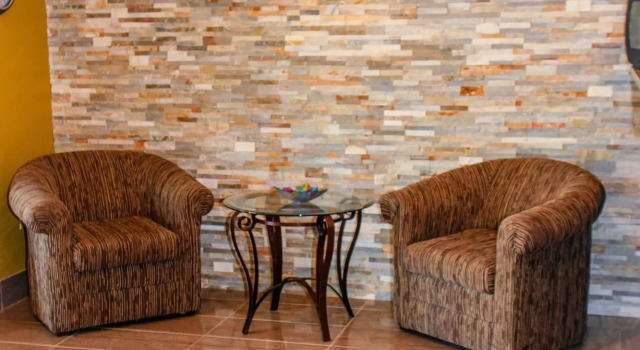 Hilltop Inn & Suites, near Foxwoods Casino, Buchen Sie Hotel North Stonington Connecticut