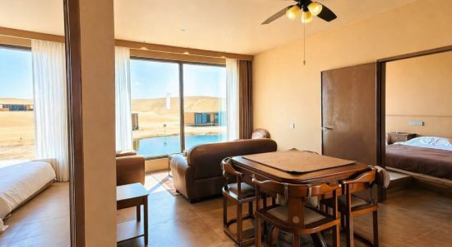 Люкс с 2 комнатами с видом на озеро The desert camping hotel of the proprietress of Shapotou, Zhongwei