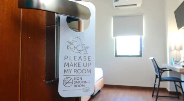 Airy Wenang Sugiono 21 Manado, Book Hotel Hotels in Sulawesi with Parking, Parking