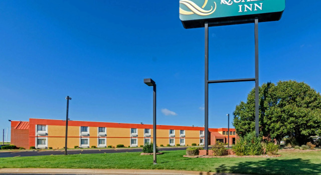 Quality Inn South, Prenota Hotel Hotel a Kansas con parcheggio, Parcheggio