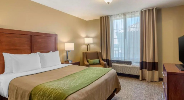 Люкс MainStay Suites El Centro I-8