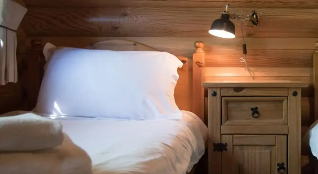 Oak Lodge With Hot Tub, Kingfishers