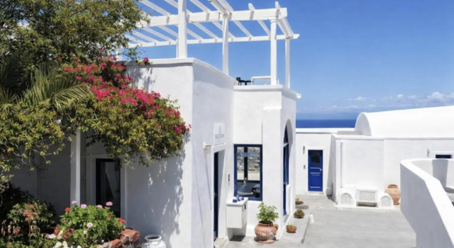 Hotiday Santorini Sea View, Забронировать Отель Отели Финикия с парковкой, Парковка