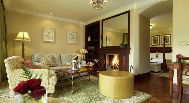 Люкс Fairmont Mount Kenya Safari