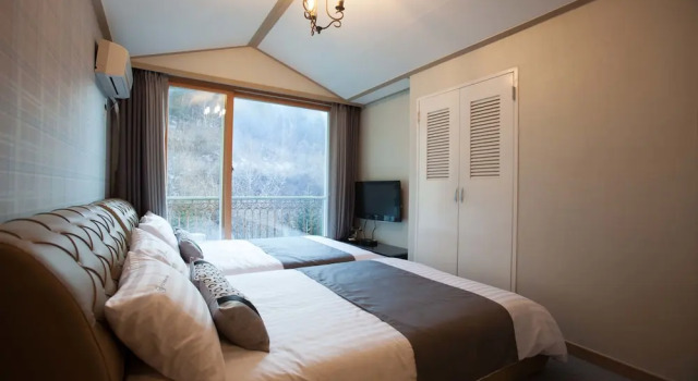 Caviar Park R&D Resort