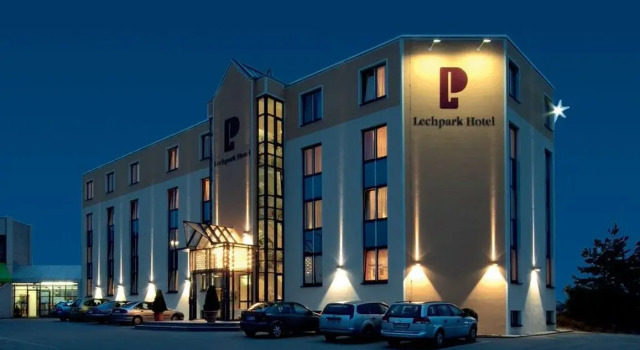 Lechpark Hotel, Varaa Hotelli Hotellit Baijeri pysäköinnillä, Pysäköinti