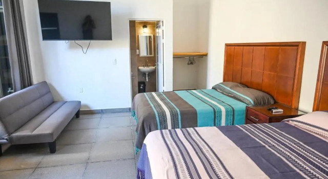 Четырёхместный номер Deluxe Casa LEONOR