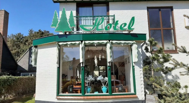 Hotel De Dennen