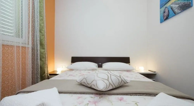 Holiday Home Elijah Creek, Book Hotel Hoteller i Solin med parkering, Parkering
