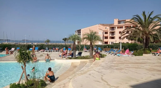 Appartement T2 très lumineux, bord de mer, Забронировать Апартаменты/квартира Сис-Фур-Ле-Плаж Var coast