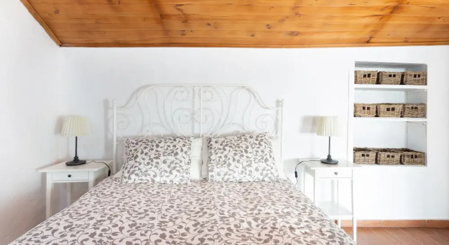 HomeLike Rustic House orchard and Wifi, Book Hotel Hotels in Tenerife with Parking, Parking