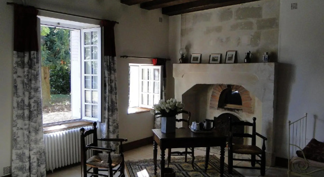 La Héraudière Bed & Breakfast, Забронировать Отель «постель и завтрак» Тур Эндр и Луара