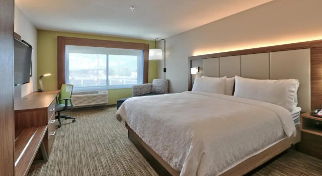 Двухместный номер Standard Holiday Inn Express & Suites Albuquerque East by IHG