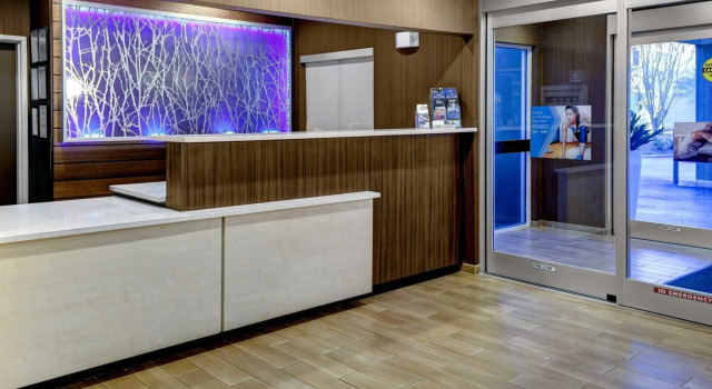 Fairfield Inn by Marriott Dothan, Забронировать Отель Дотан штат Алабама