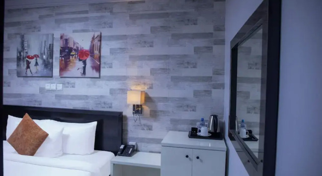 NewLand Hotels and Apartments