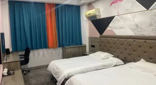 Люкс Deluxe Yongcheng Business Hotel