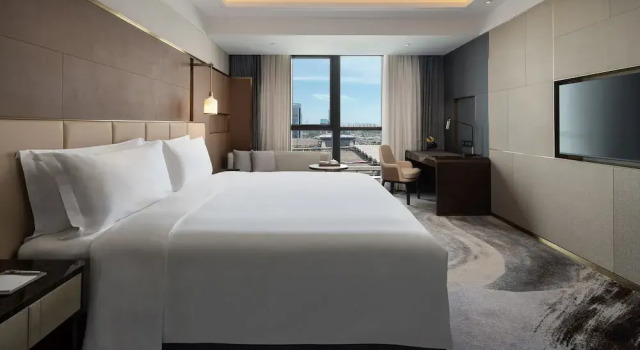 Номер Classic InterContinental Hotels Zhengzhou Zhengdong by IHG