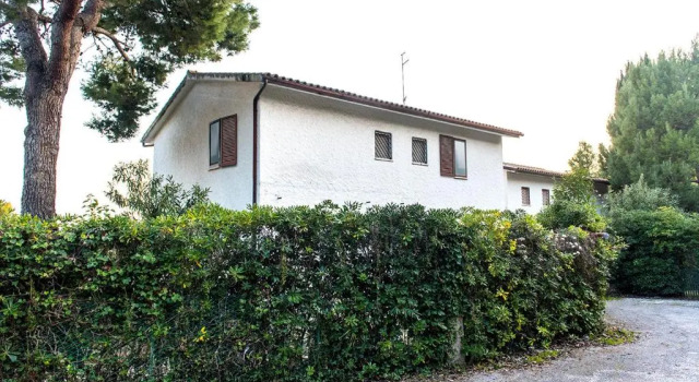 N116 - Numana, Quadrilocale Con Meravigliosa Vista Mare, Rezervovat Hotel Numana 