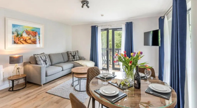 High Range Holiday Apartments, Забронировать Апартаменты/квартира Отели Авимор с парковкой, Парковка