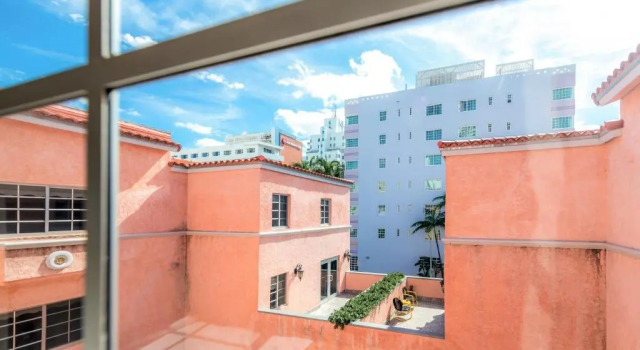 Номер Deluxe Secret Garden Miami Beach