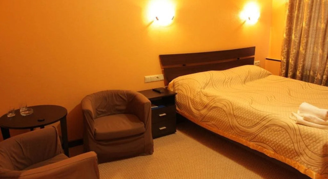Adam Lodging Houses, Book Hotel Hotels in Moscow with Parking, near Baumanskaya, Parking