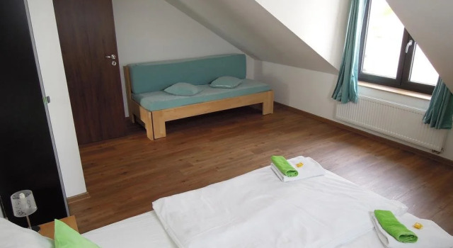 Hotel U Kabinky, Забронировать Отель Янске-Лазне Краловеградецкий край, рядом с Formánek 3