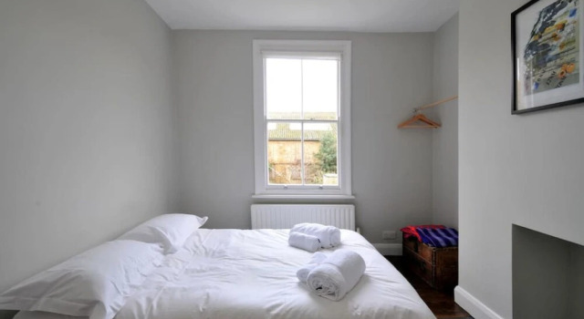 Spacious House, Забронировать Отель Отели Англии 3 звезды, 3*