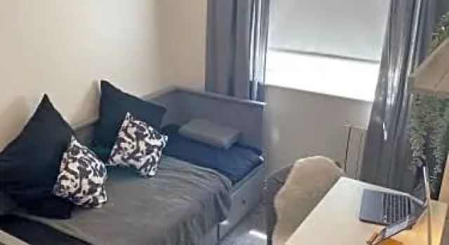 Cosy Flat in London II