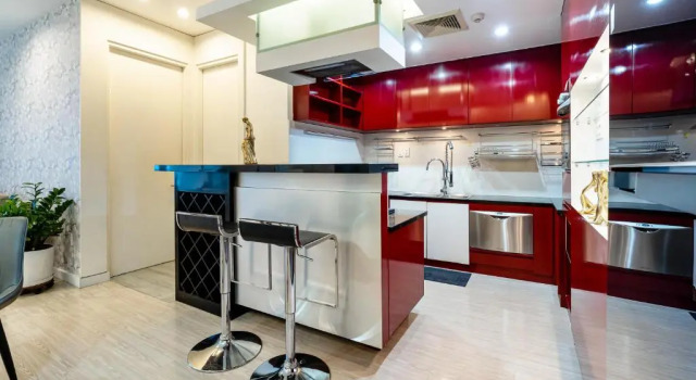 Апартаменты Deluxe Spacious Central Apartments for Group and Family - Sailing Tower