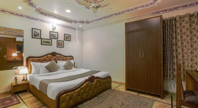 Номер Deluxe Royal Rafahiya - A Rooftop Lake View Hotel Near Lake Pichola