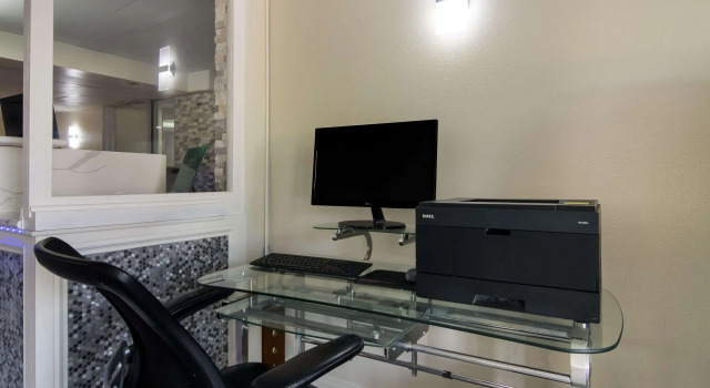 Quality Inn Aurora, Boek Hotel Naperville 