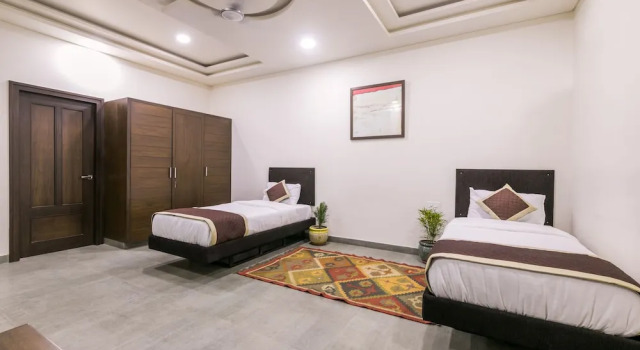 Bungalow by the station by Vista Rooms