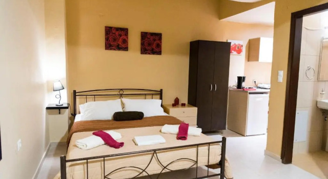 Апартаменты Цокольный этаж Zografos Apartment's - Old Town