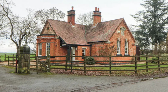 Коттедж South Lodge - Longford Hall Farm Holiday Cottages