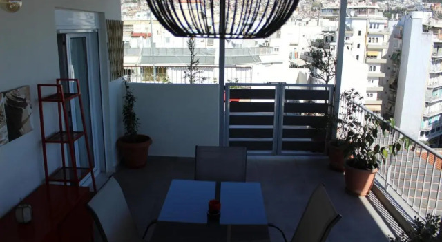 Апартаменты Unique Skyview Apartment-Downtown