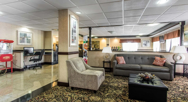 Comfort Inn Memphis, Varaa Hotelli Memphis Tennessee
