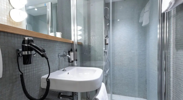 Трёхместный номер Standard Hotel Burrhus