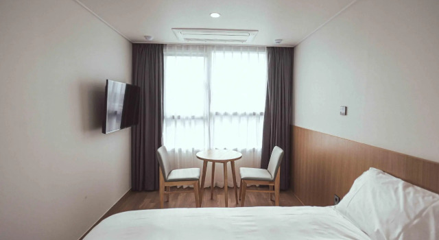Двухместный номер Deluxe Kenny Stay Jeju Mosulpo