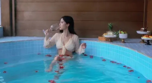 Mile Qinglanju Hot Spring Resort Hotel, Rezerwuj Ośrodek wypoczynkowy Hotele resortowe w Miyang, Ośrodek wypoczynkowy
