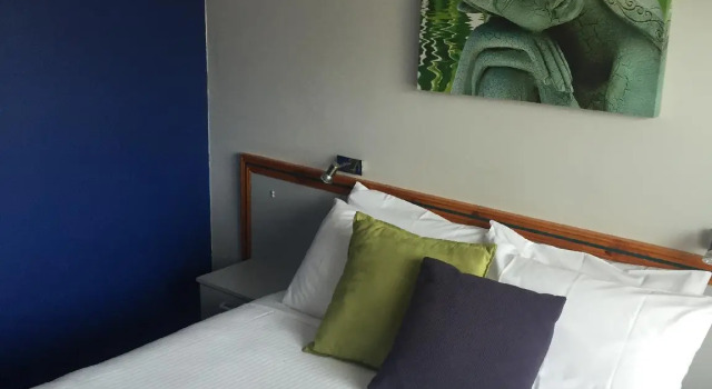 Номер Deluxe Orana Windmill Motel